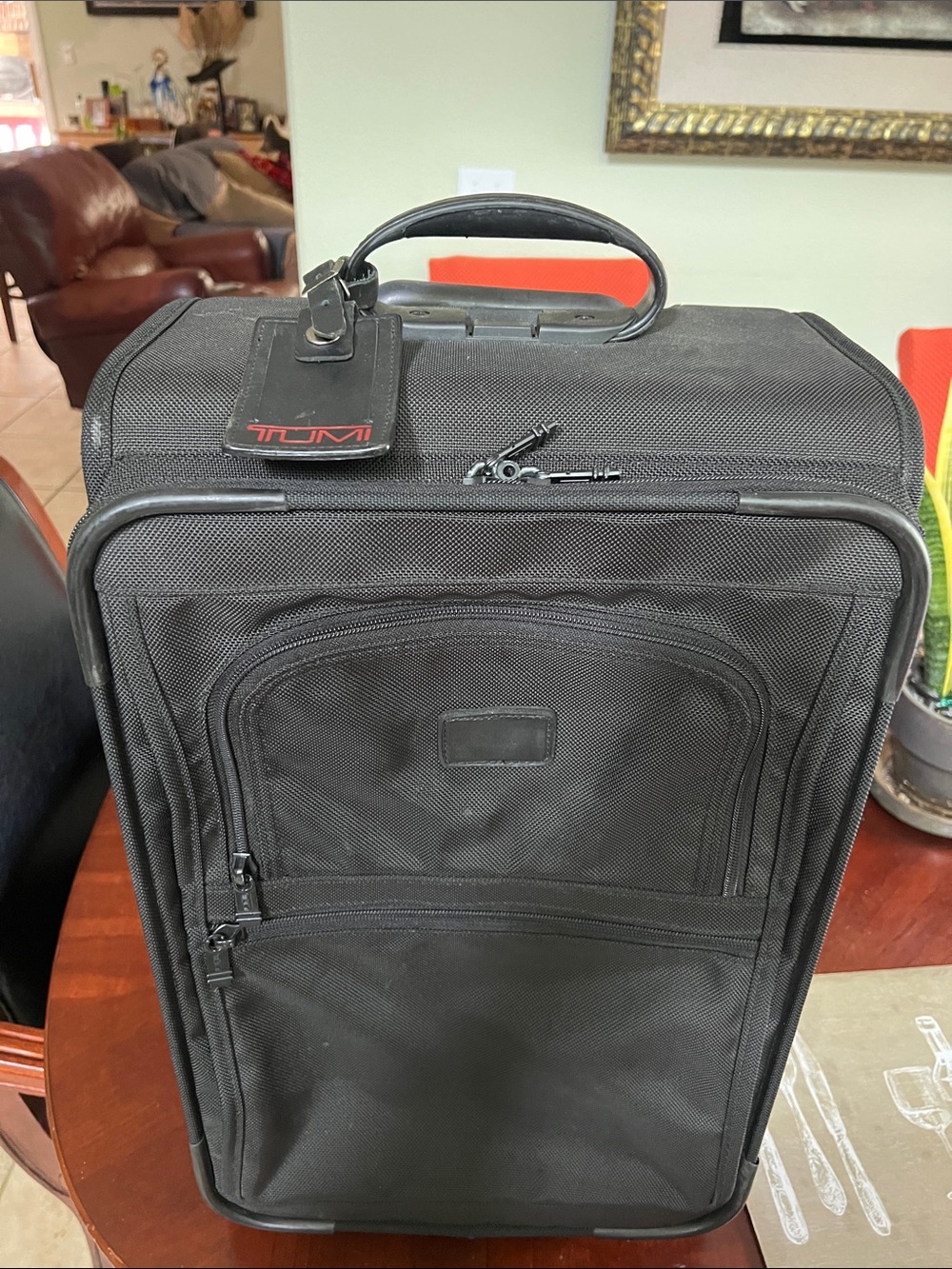 Tumi 2243D3 Black 2 wheels Carry-On with Leather Trim 22”